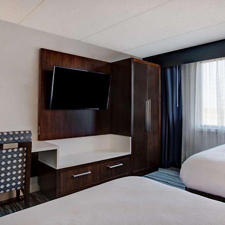 เอมบาสซี สวีท ซีราคิวส์ Hotel อีสต์ซีราคิวส์ ภายนอก รูปภาพ