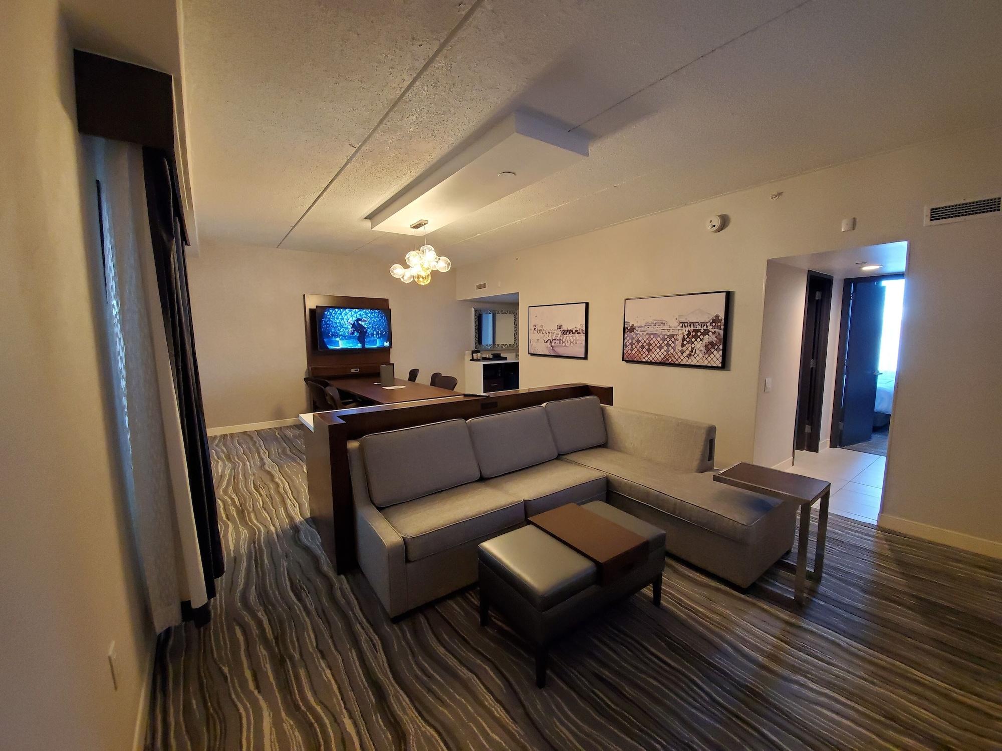 เอมบาสซี สวีท ซีราคิวส์ Hotel อีสต์ซีราคิวส์ ภายนอก รูปภาพ