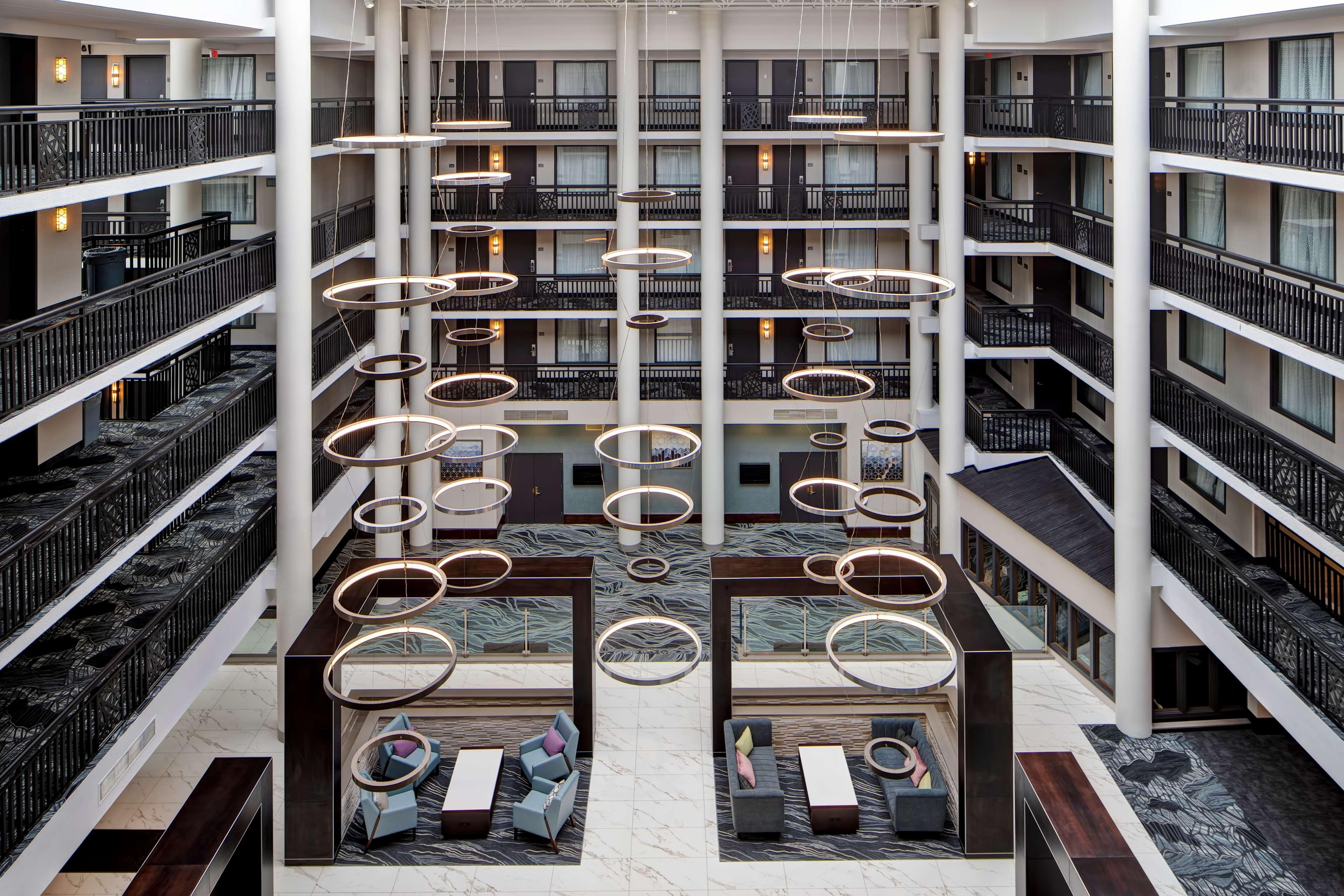 เอมบาสซี สวีท ซีราคิวส์ Hotel อีสต์ซีราคิวส์ ภายนอก รูปภาพ