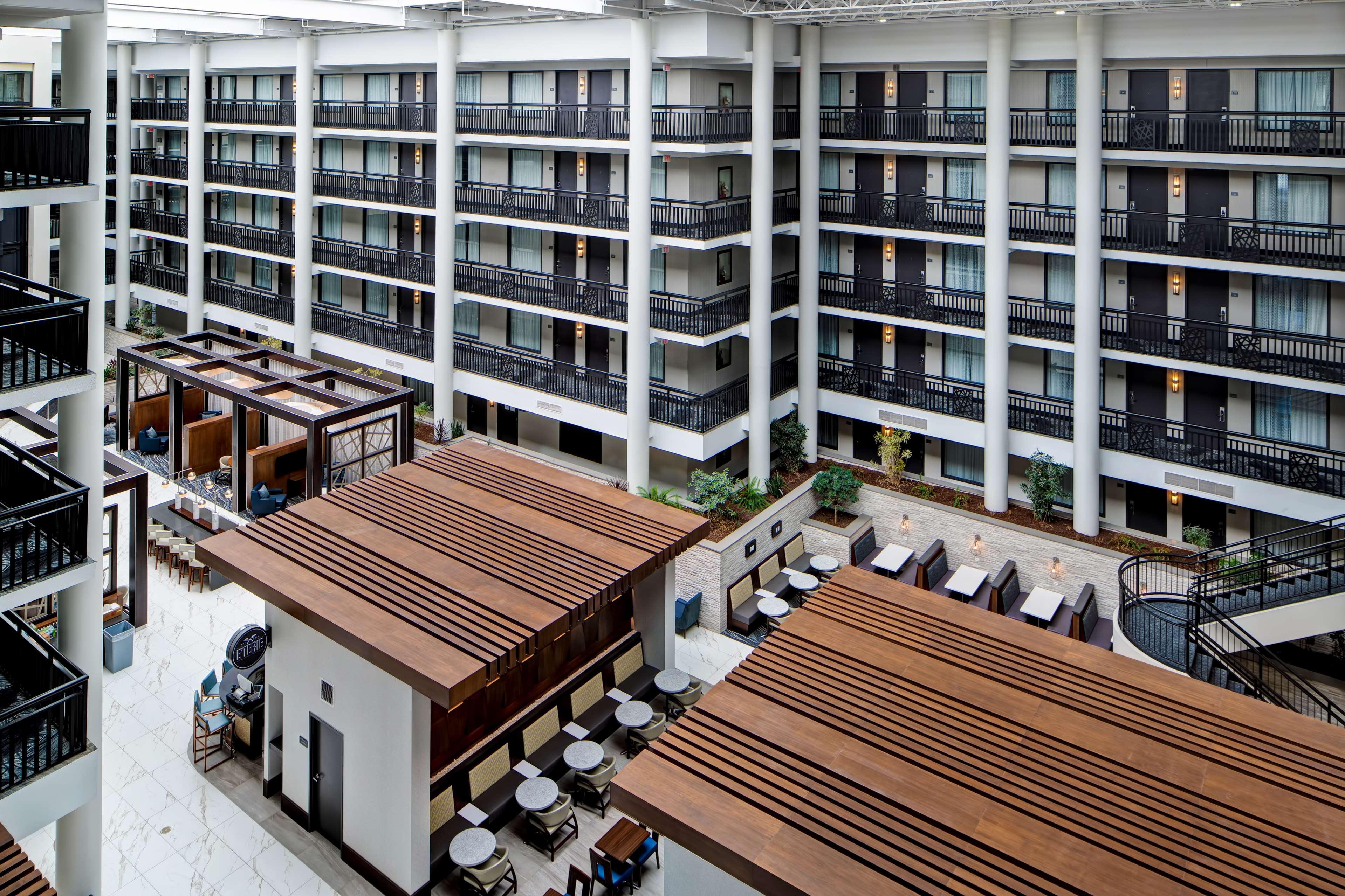 เอมบาสซี สวีท ซีราคิวส์ Hotel อีสต์ซีราคิวส์ ภายนอก รูปภาพ