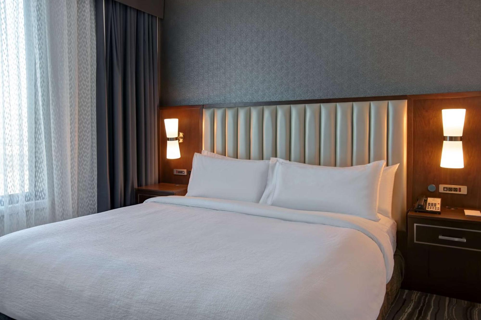 เอมบาสซี สวีท ซีราคิวส์ Hotel อีสต์ซีราคิวส์ ภายนอก รูปภาพ